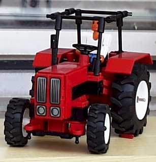 Traktor 2003